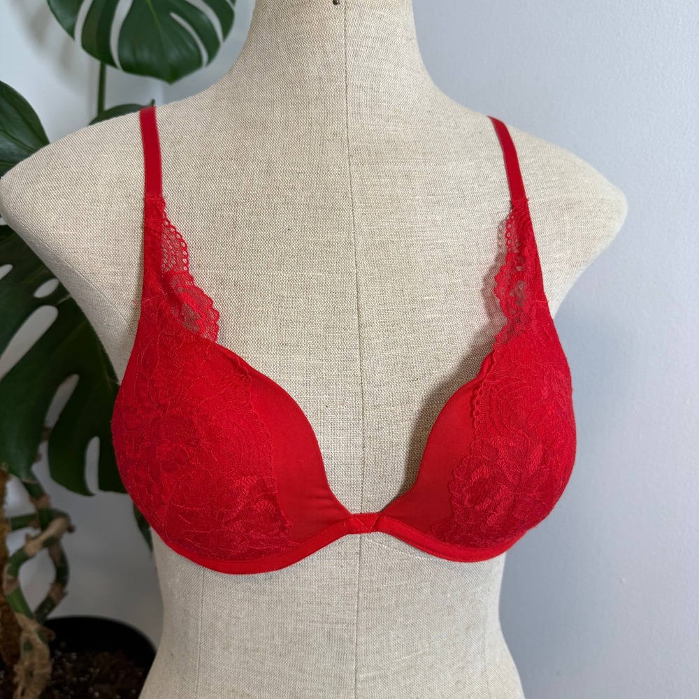 Vassarette Red Lace Push Up Bra 34C Underwire Adjustable Straps‎